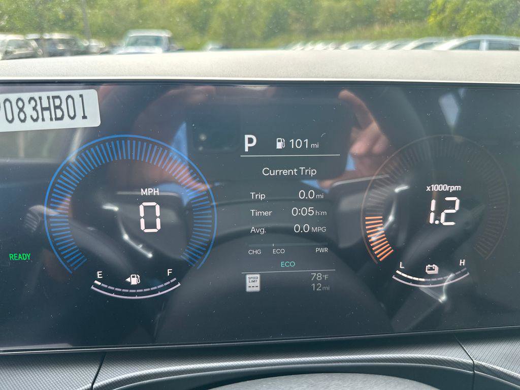 New 2026 Hyundai Santa Fe SE image 14