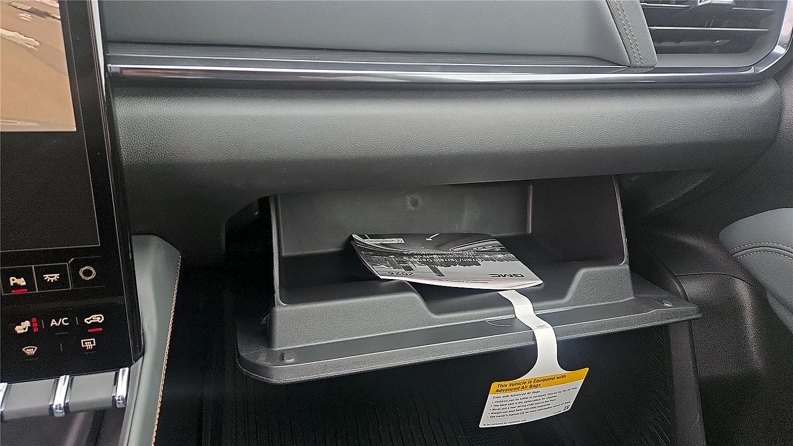 New 2026 GMC Terrain AT4 w/ LPO, Floor Liner Package AWD/4WD image 35