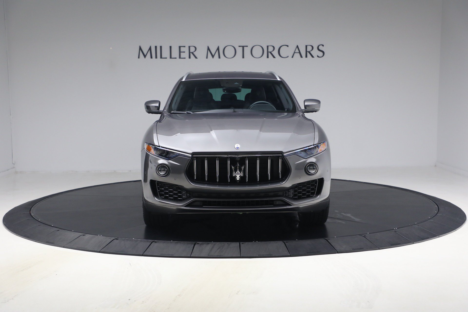 Certified 2023 Maserati Levante GT AWD/4WD image 12