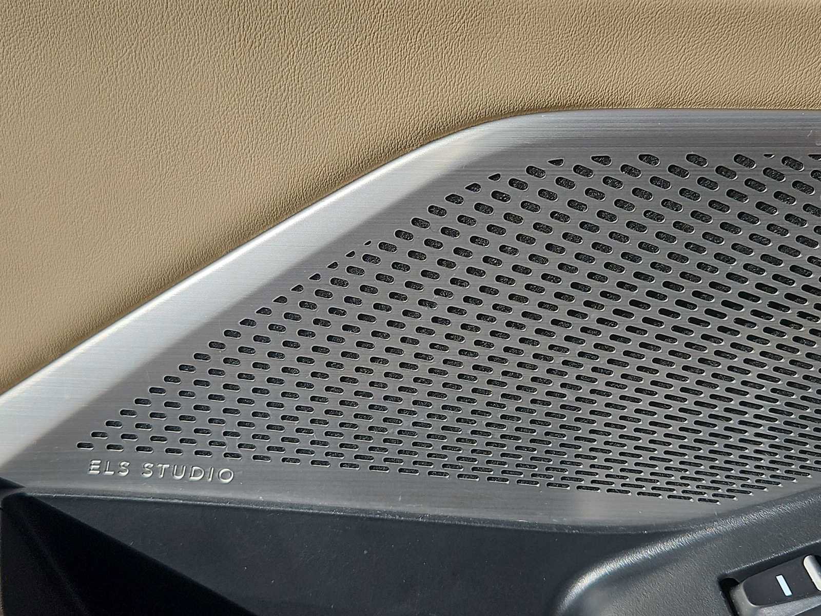 Used 2023 Acura MDX FWD w/ Technology Package image 31