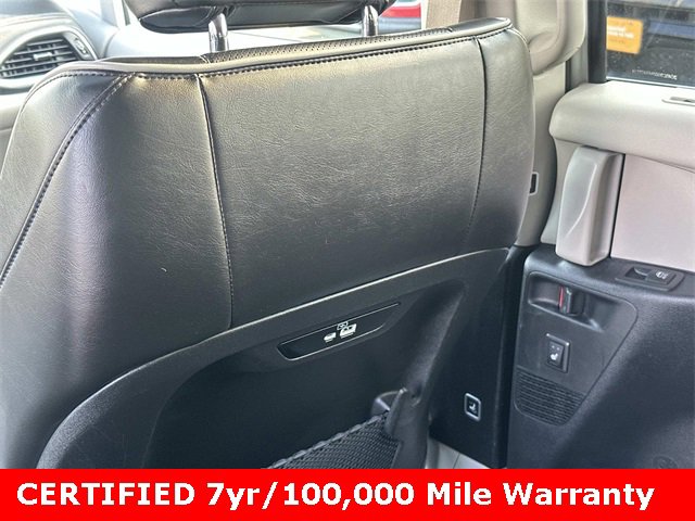 Certified 2021 Chrysler Pacifica Limited image 17