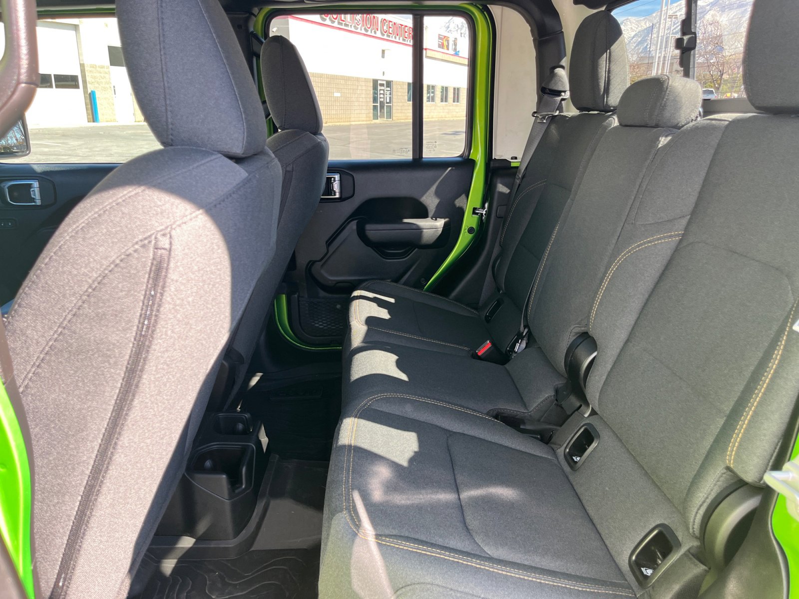 Used 2025 Jeep Gladiator Willys image 26