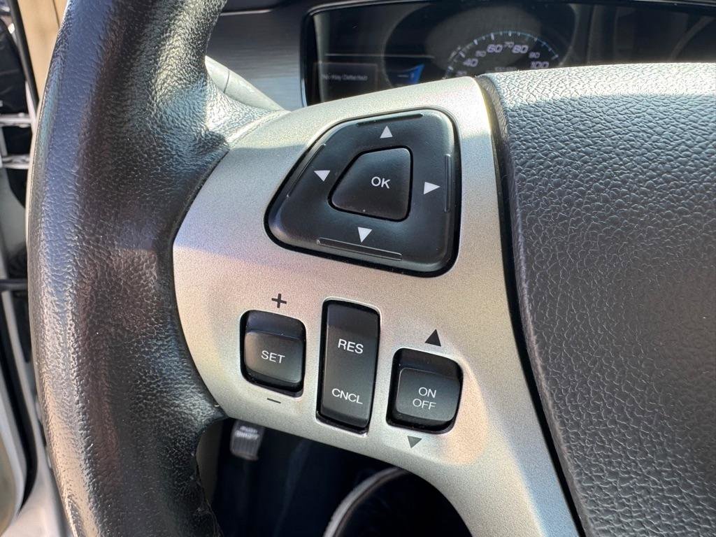 Used 2016 Ford Taurus SEL w/ Equipment Group 201A image 17