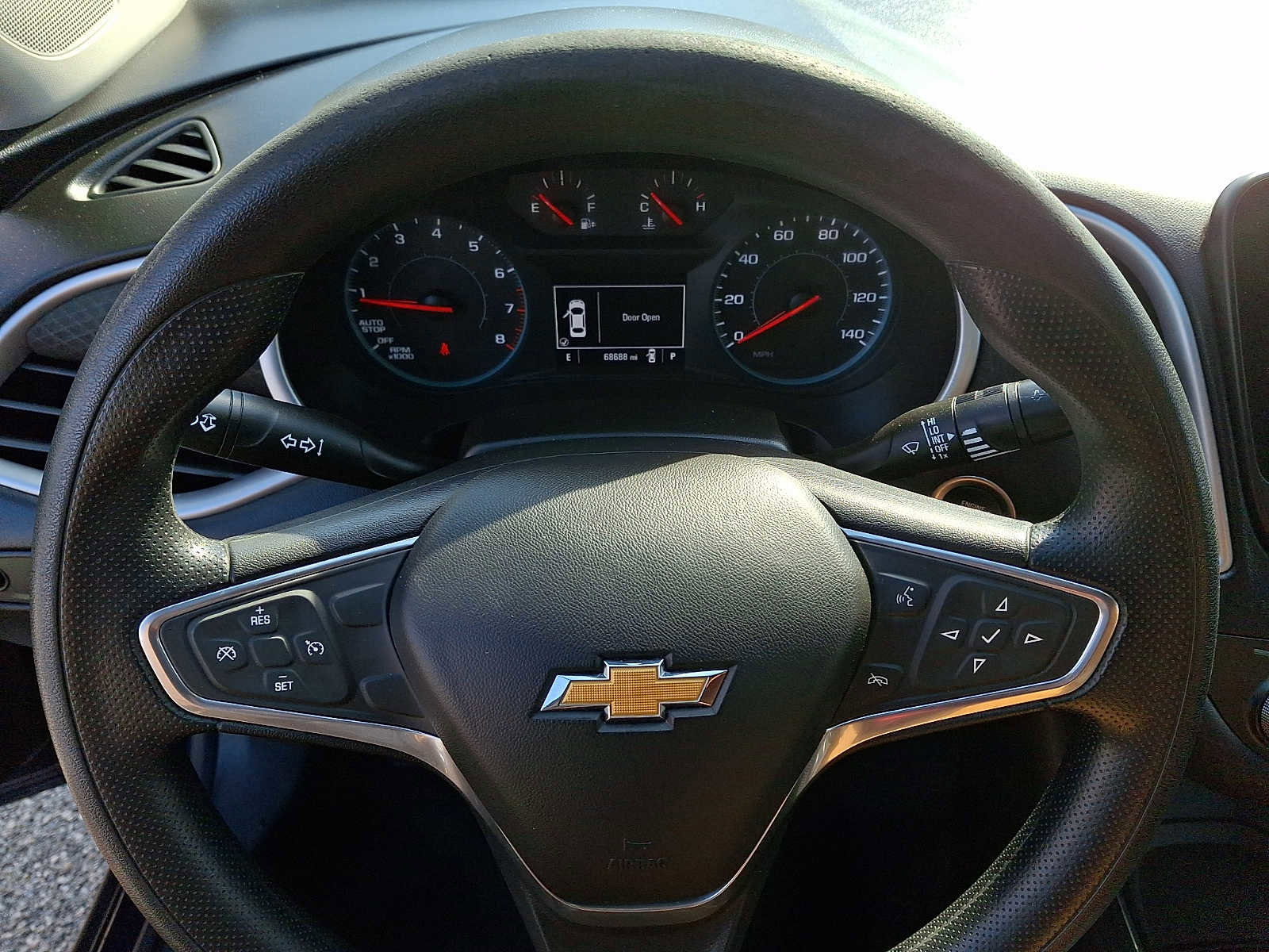 Used 2022 Chevrolet Malibu LT image 18