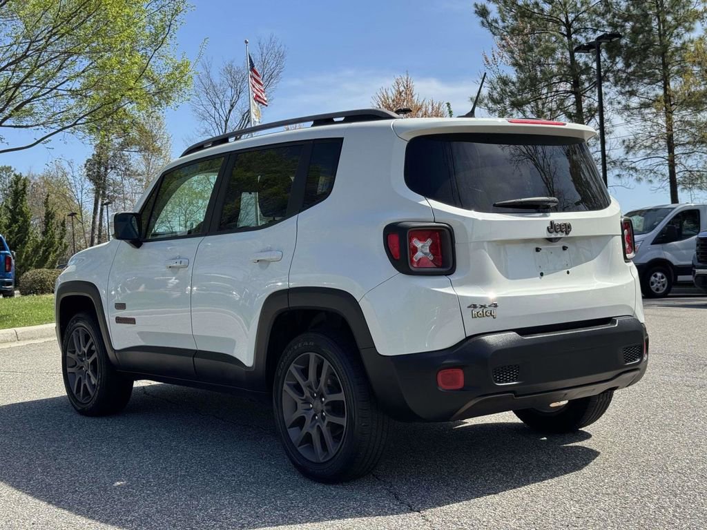 Used 2016 Jeep Renegade 75th Anniversary image 23