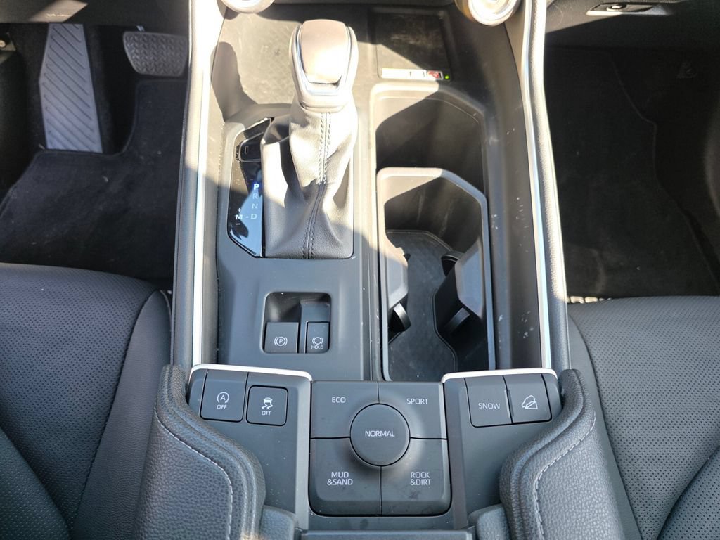 Used 2026 Toyota Grand Highlander AWD image 30