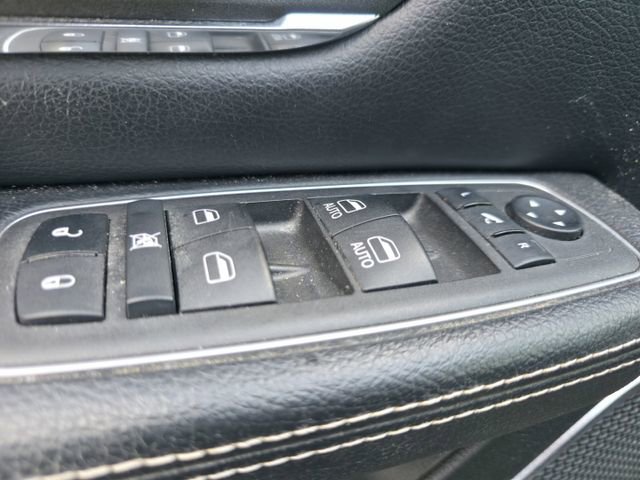 Used 2024 RAM 1500 Laramie image 13