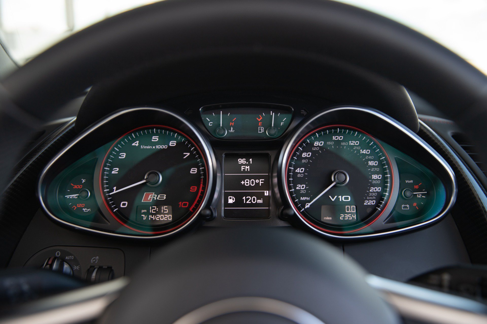 Used 2014 Audi R8 V10 AWD/4WD image 39