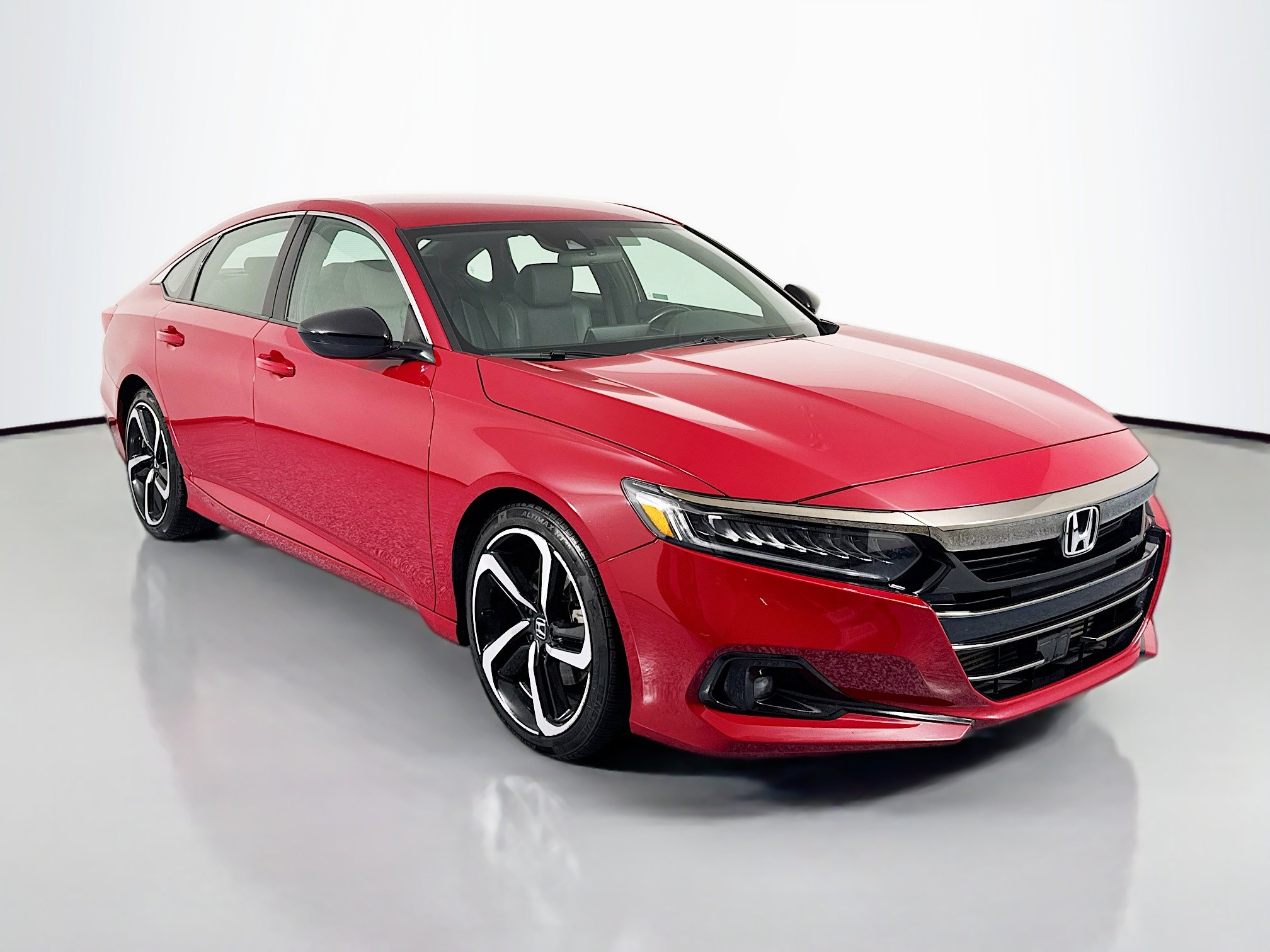 Used 2021 Honda Accord Sport image 3
