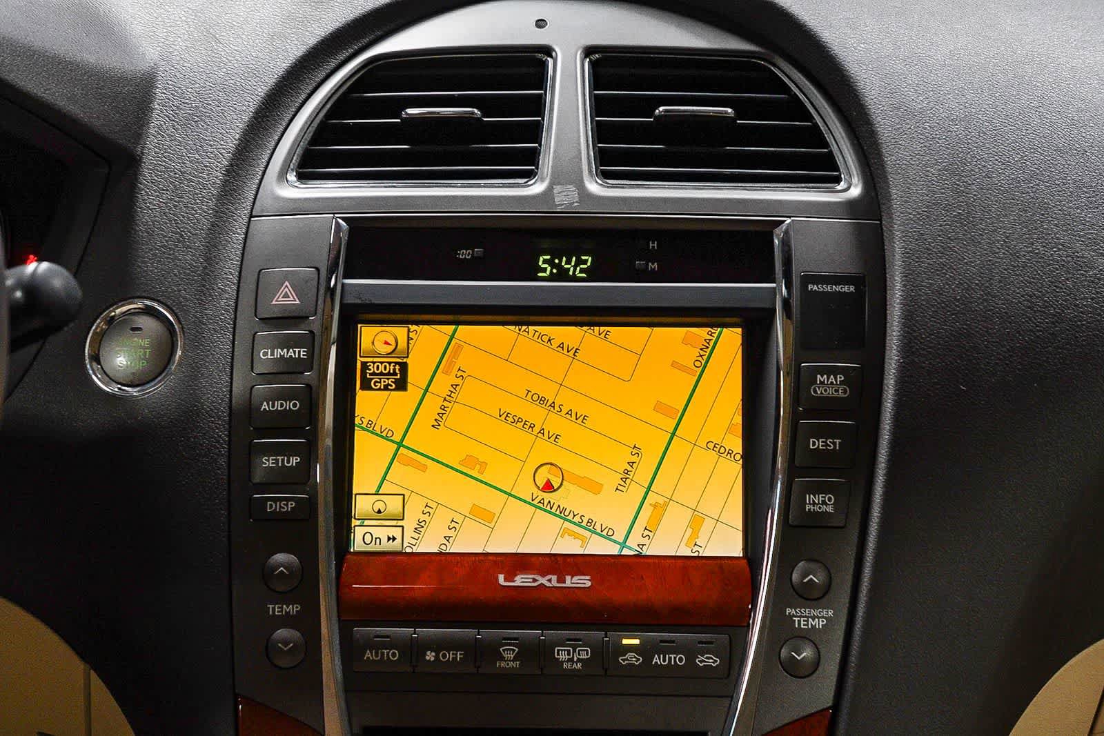 Used 2010 Lexus ES 350 image 14