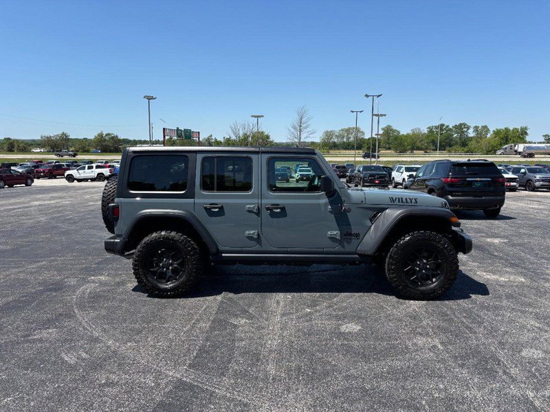 Used 2024 Jeep Wrangler Unlimited Sport AWD/4WD image 6
