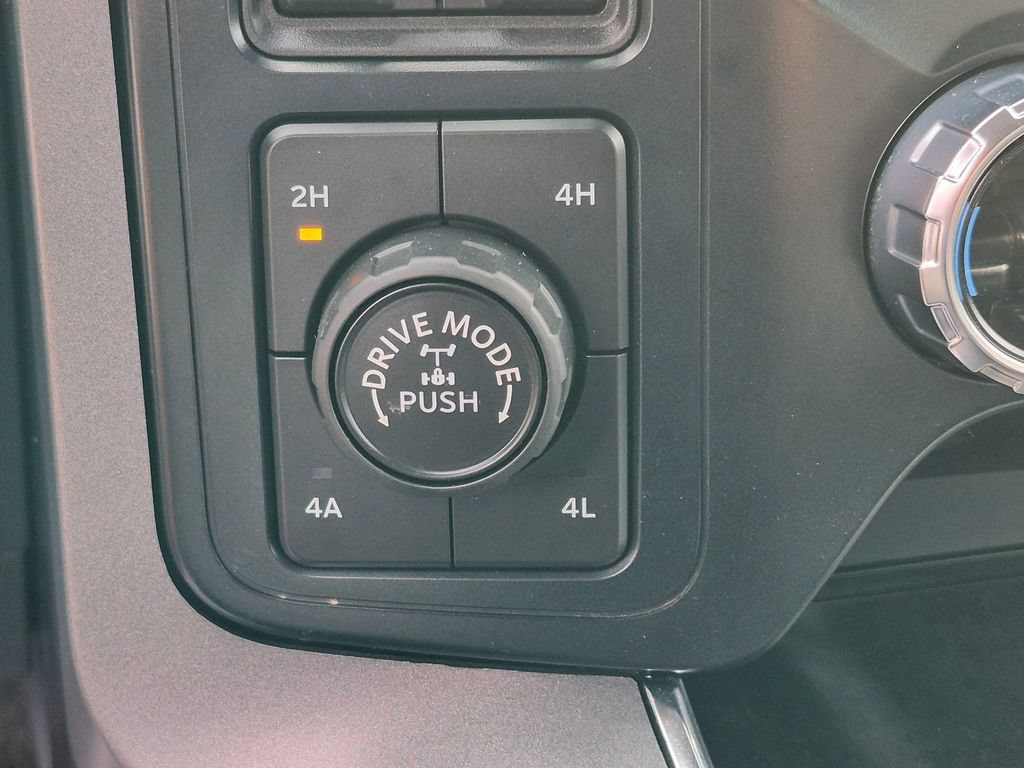 Used 2022 Ford F150 Lariat AWD/4WD image 19