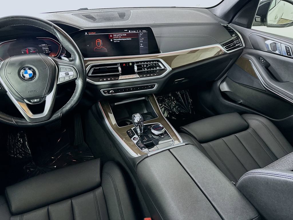 Used 2022 BMW X5 xDrive40i w/ Executive Package AWD/4WD image 19