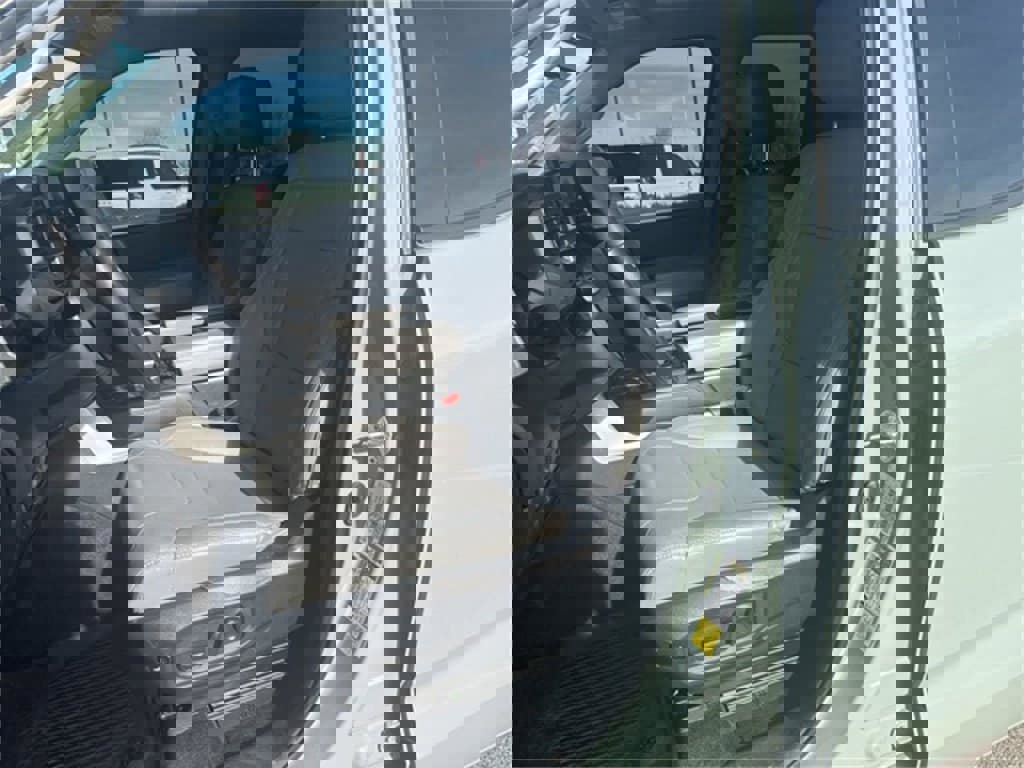 Used 2023 Toyota Tundra Limited image 9