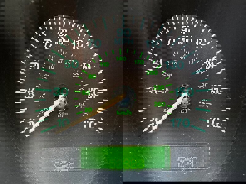 Used 2005 Jaguar XK8 Convertible image 30