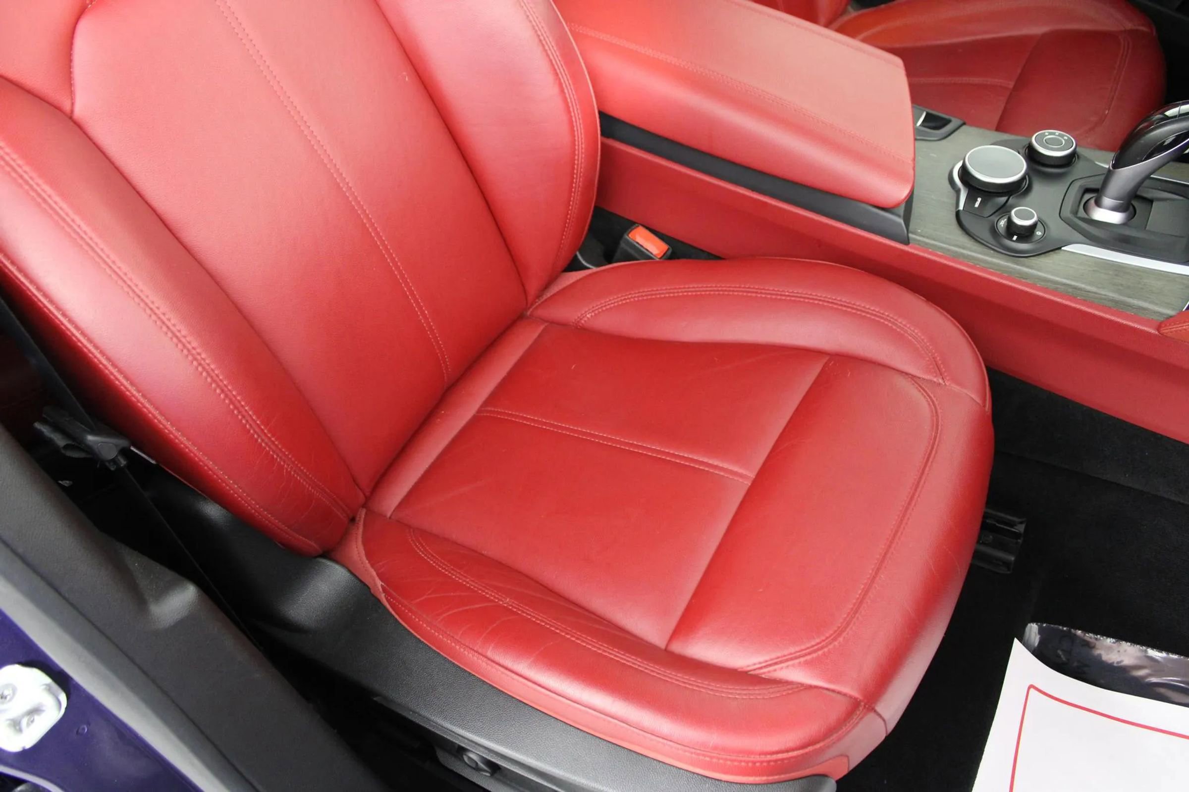 Used 2019 Alfa Romeo Stelvio Ti image 38