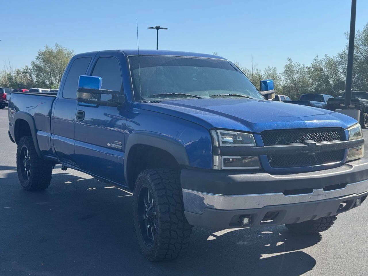 Used 2003 Chevrolet Silverado 2500 4x4 Extended Cab image 9