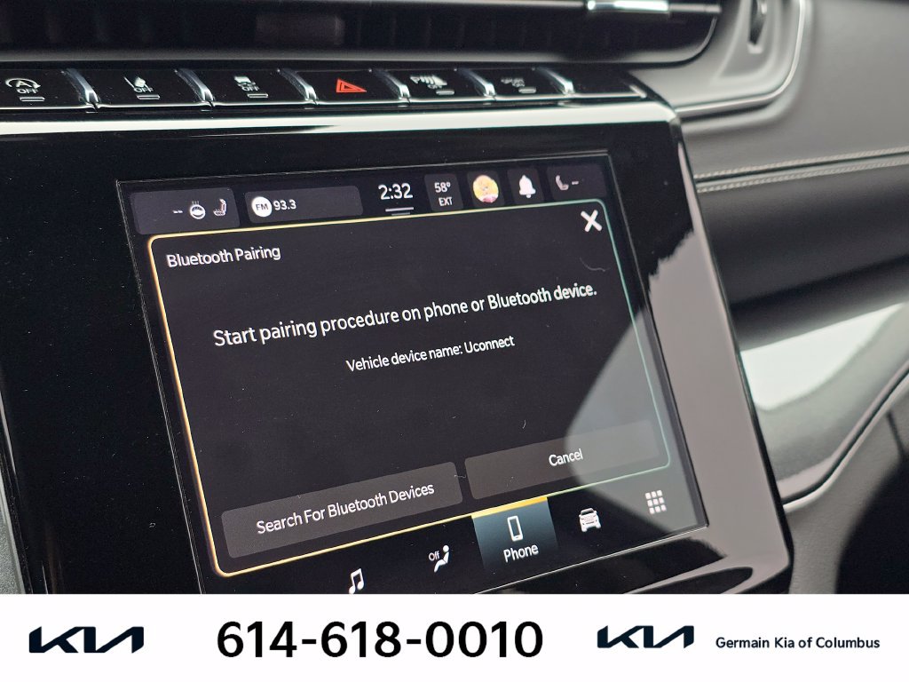 Used 2023 Jeep Grand Cherokee Laredo w/ Luxury Tech Group I AWD/4WD image 28