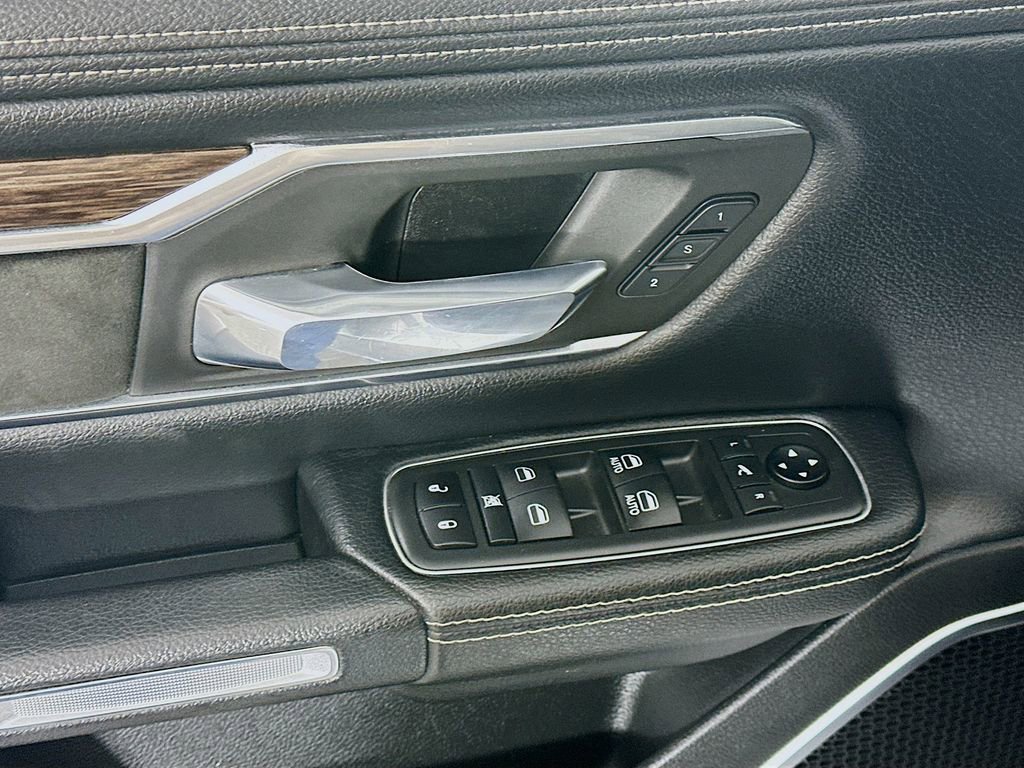 Used 2020 RAM 1500 Laramie image 24