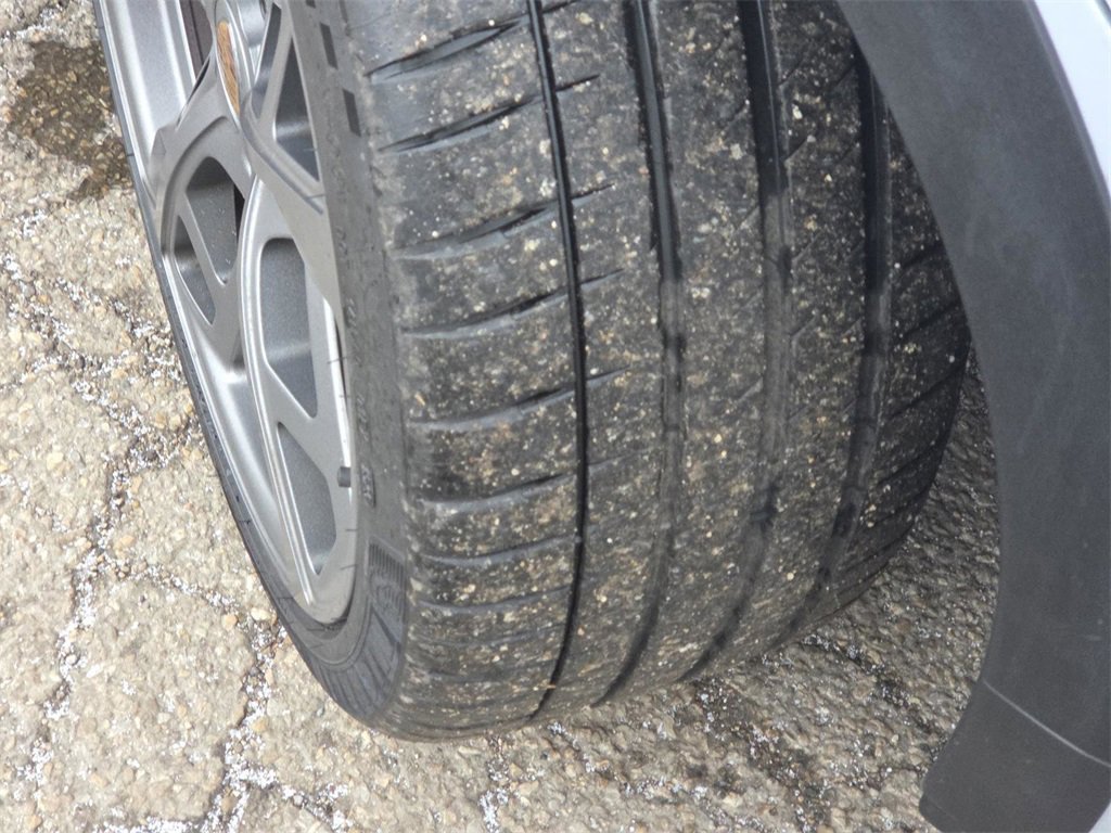 Used 2022 Porsche Taycan 4S image 11