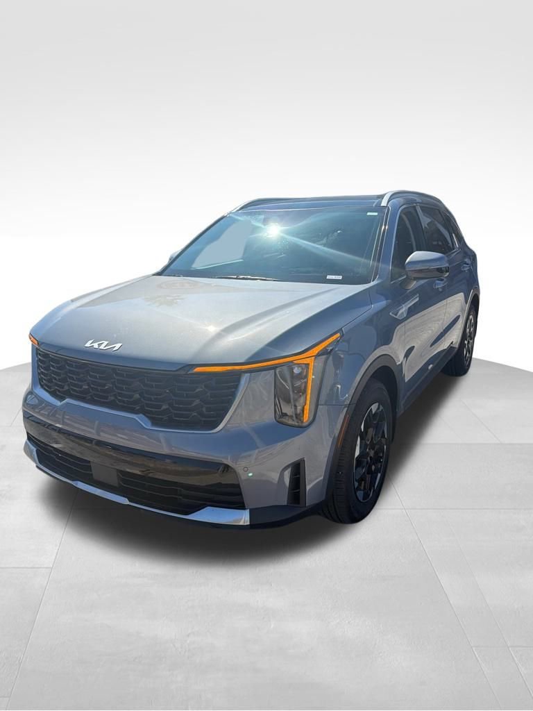 Used 2025 Kia Sorento S w/ Panoramic Sunroof Package image 3