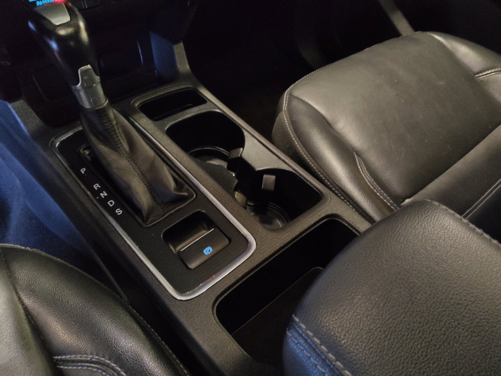 Used 2018 Ford Escape Titanium w/ Ford Safe & Smart Package image 26