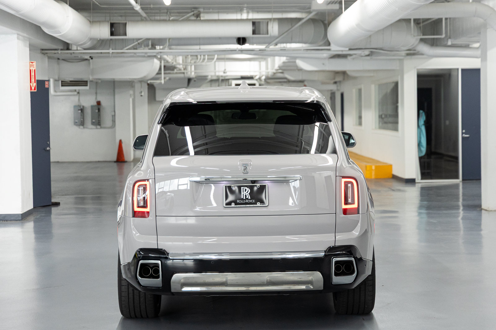 New 2027 Rolls-Royce Cullinan AWD/4WD image 6