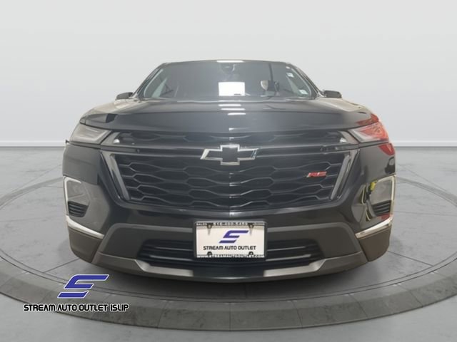 Used 2022 Chevrolet Traverse RS image 2