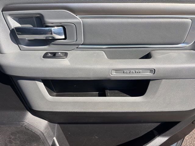 Used 2018 RAM 1500 Big Horn image 38