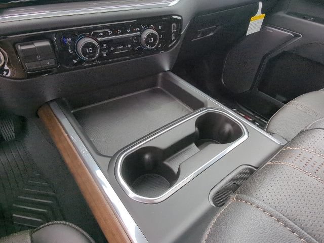 New 2026 Chevrolet Silverado 2500 High Country w/ Midnight Edition AWD/4WD image 19