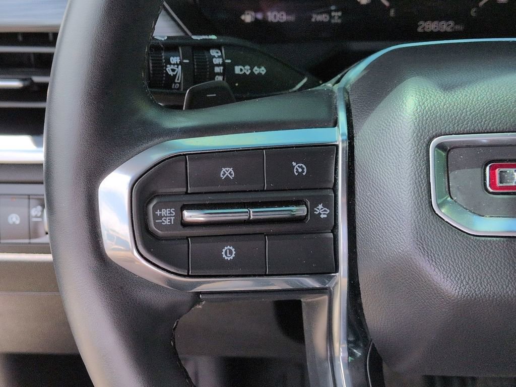 Used 2024 GMC Acadia Elevation image 18