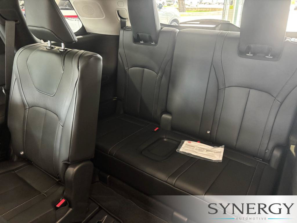 New 2027 INFINITI QX60 Luxe w/ Cargo Package FWD image 22