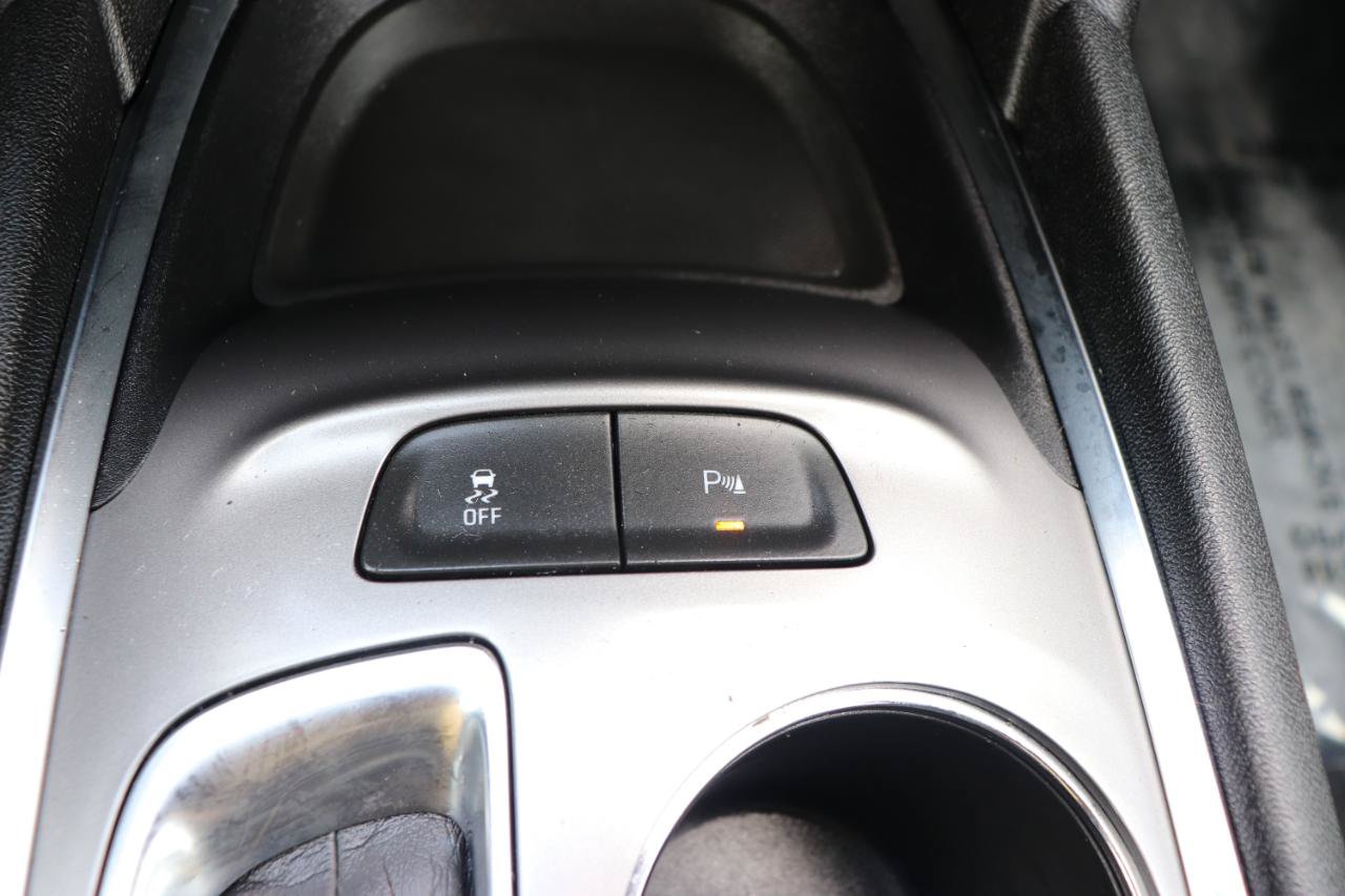 Used 2025 Chevrolet Malibu LT FWD image 31
