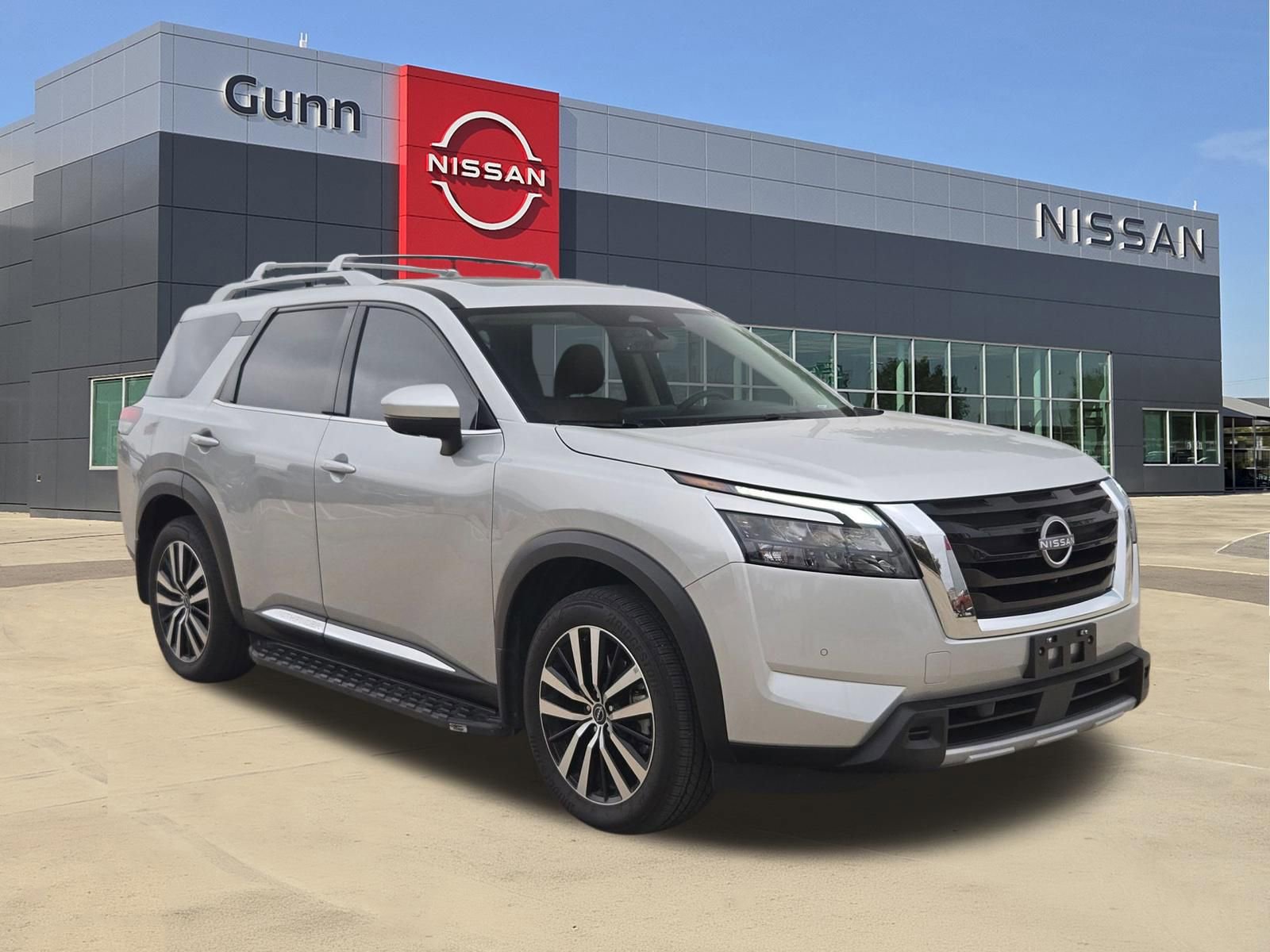 Certified 2025 Nissan Pathfinder Platinum w/ Cargo Package image 1