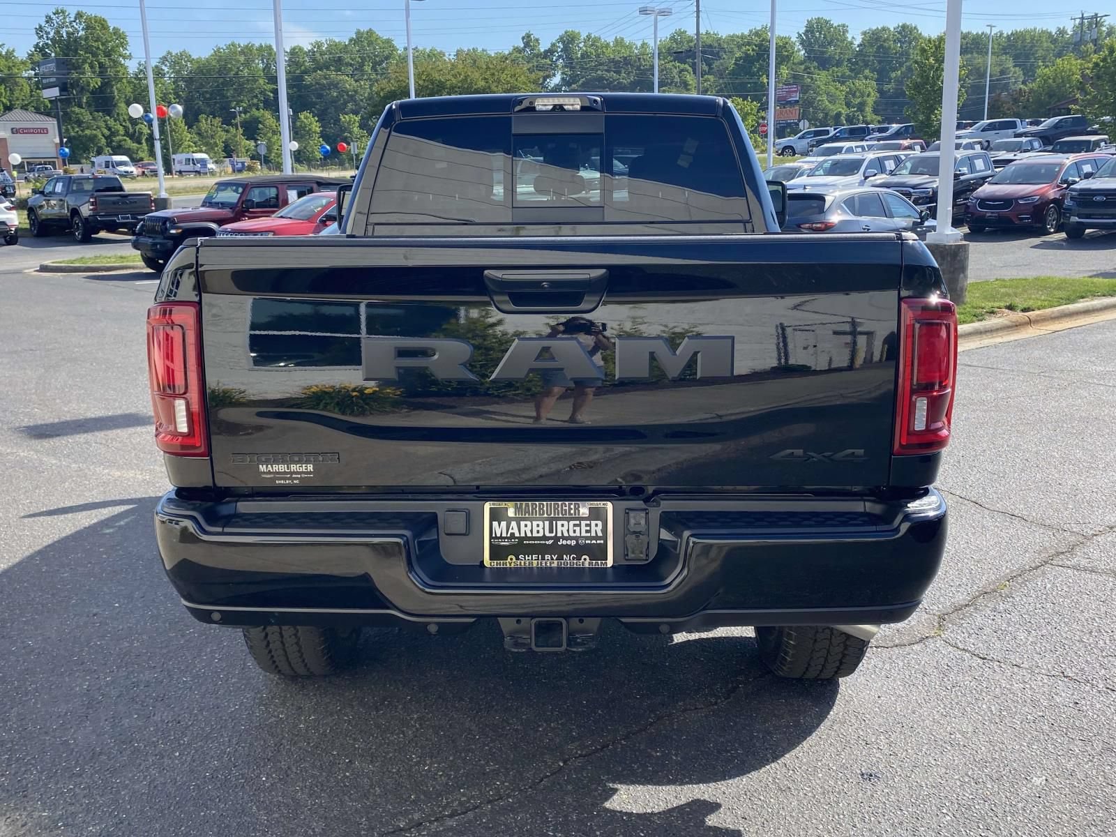 New 2026 RAM 2500 Big Horn AWD/4WD image 6
