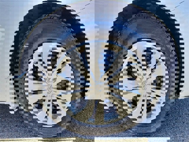 Certified 2024 Nissan Versa S w/ Trunk Package image 16