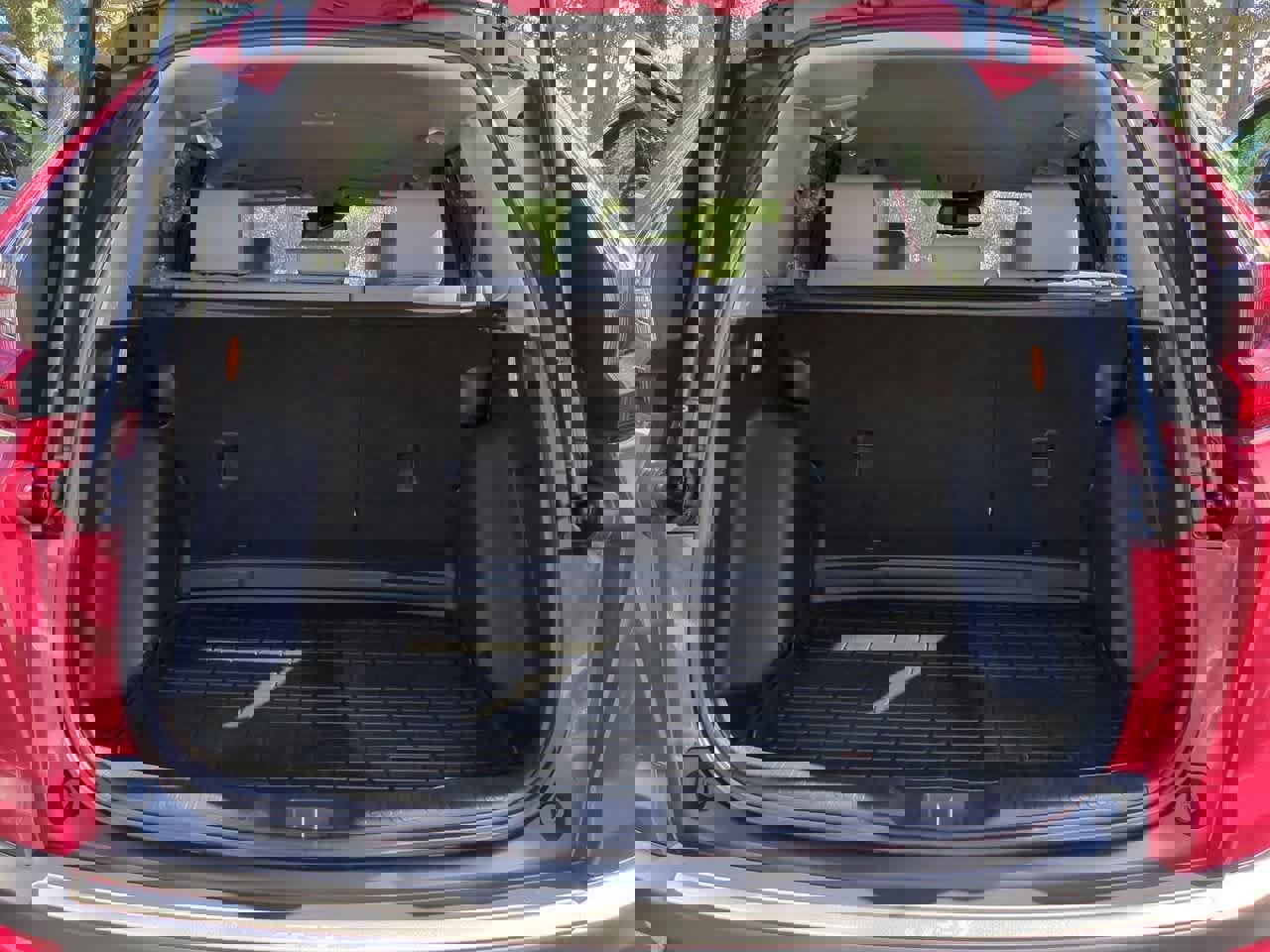 Used 2020 Honda CR-V Touring image 36