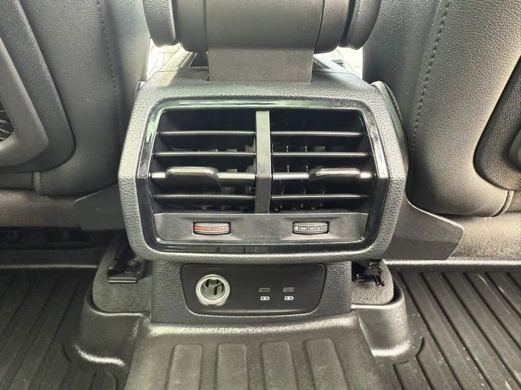 Used 2021 Audi Q3 2.0T Premium image 30