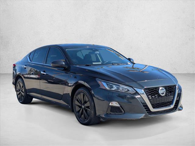 Used 2021 Nissan Altima 2.5 SV video 3