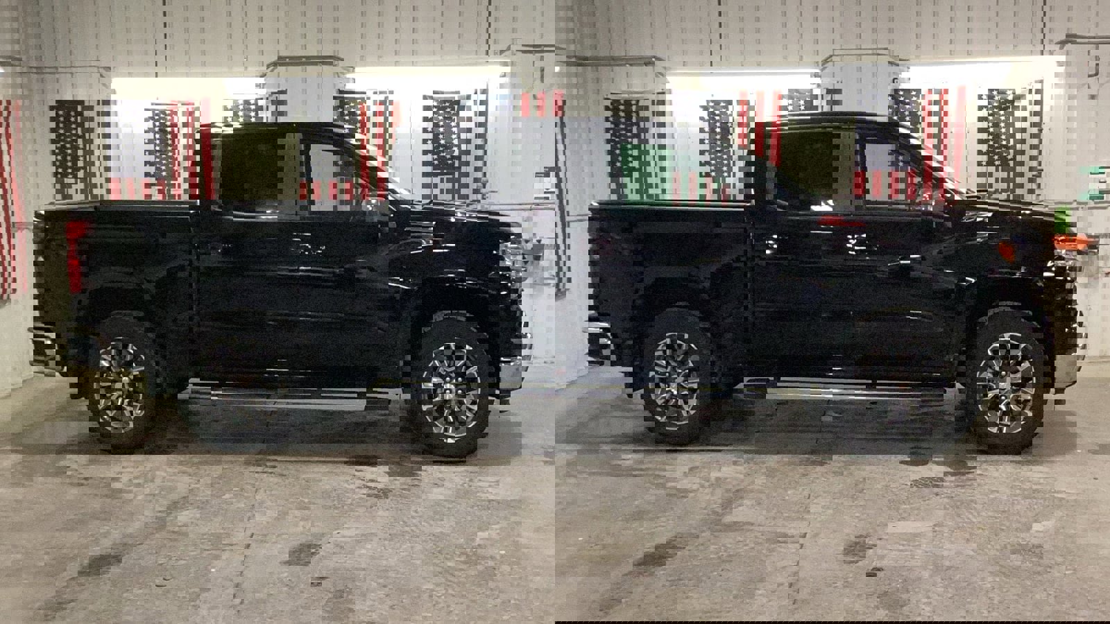 New 2025 Chevrolet Silverado 1500 LT image 17