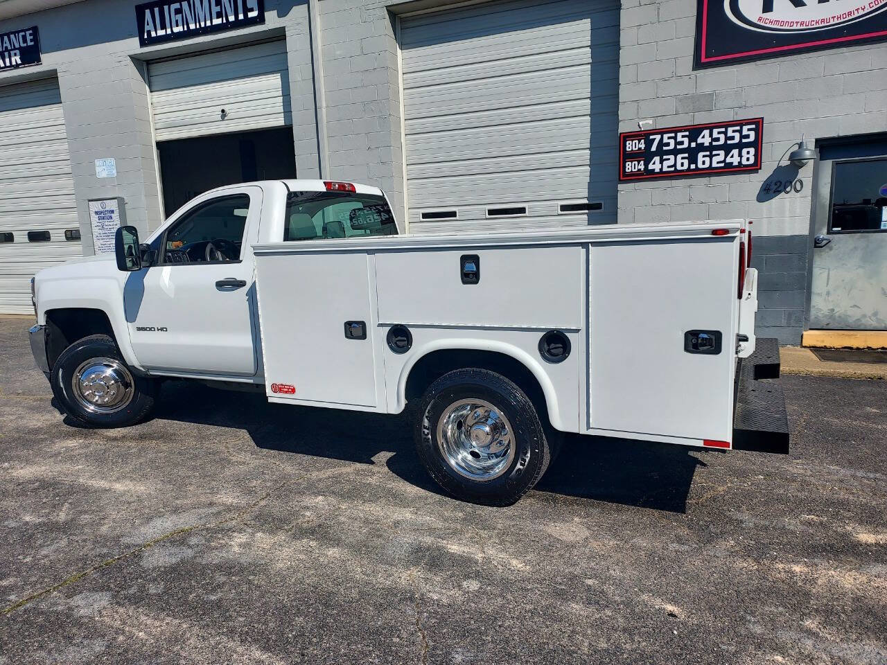 Used 2015 Chevrolet Silverado 3500 W/T image 2