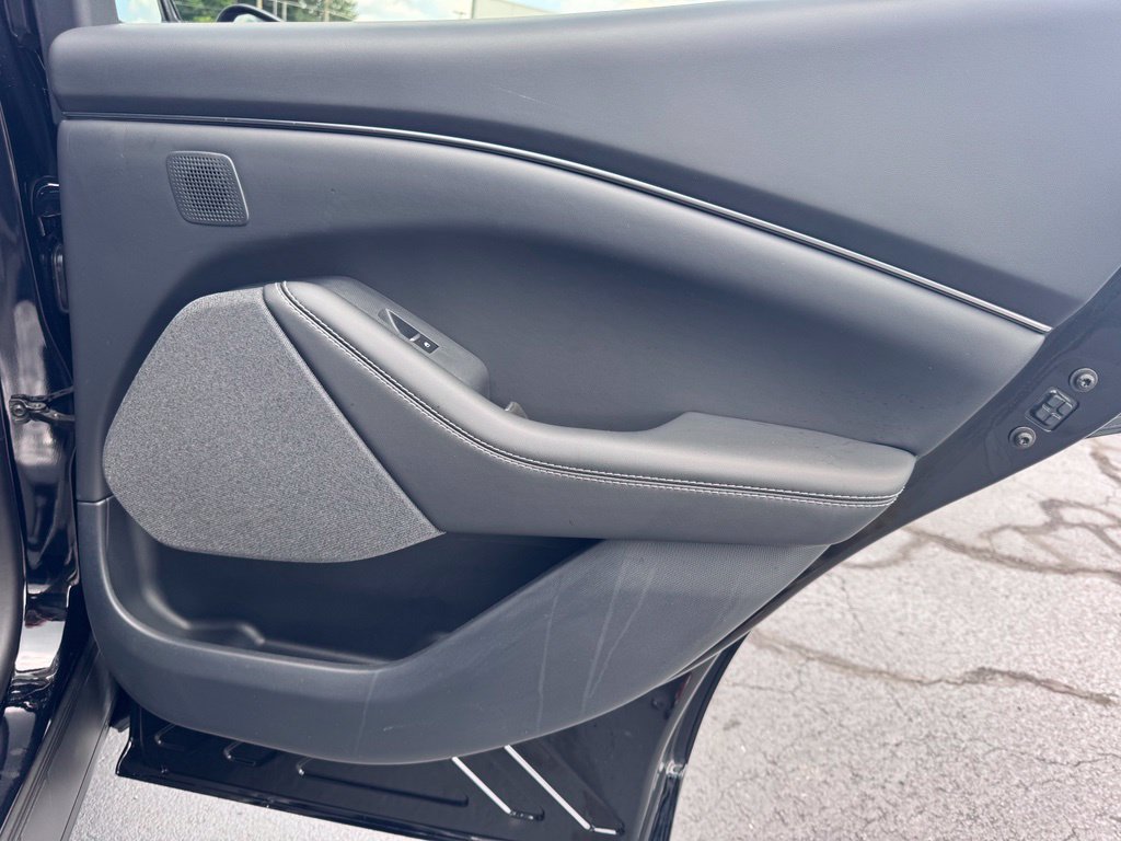 Used 2025 Ford Mustang Mach-E Premium RWD image 29