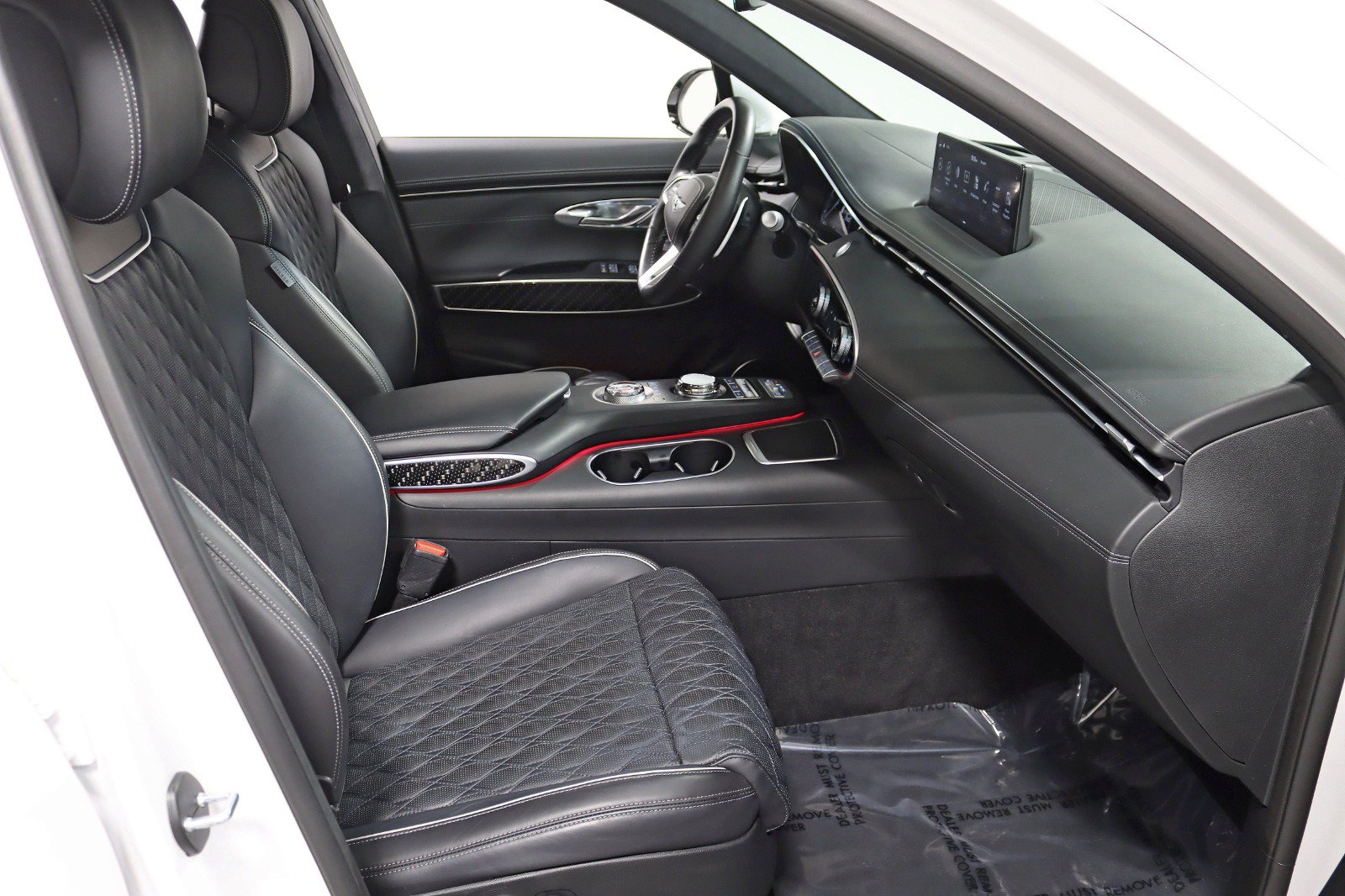 Used 2023 Genesis GV70 3.5T Sport w/ Sport Prestige Package AWD/4WD image 34