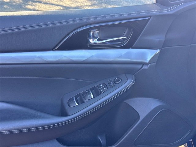 Used 2023 Nissan Maxima SL image 25