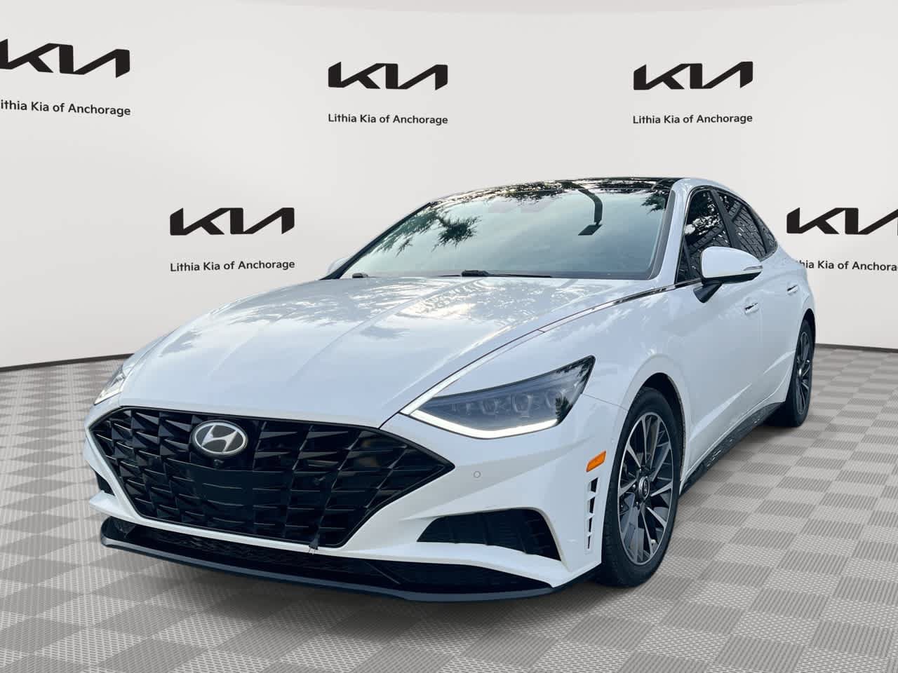 Used 2022 Hyundai Sonata Limited w/ Cargo Package