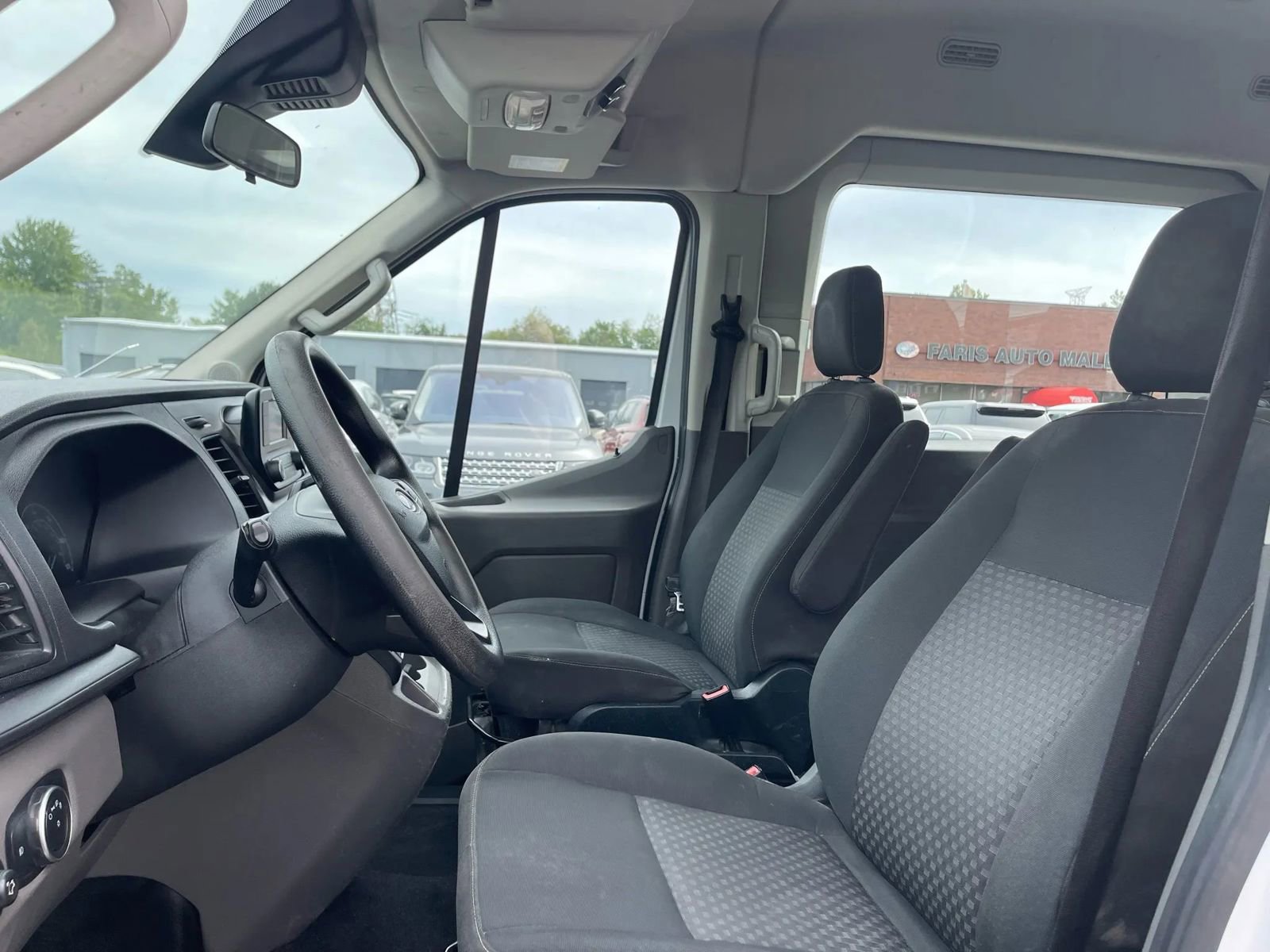 Used 2020 Ford Transit 350 XLT image 8