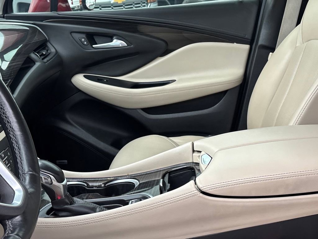 Used 2020 Buick Envision Premium w/ LPO, Cargo Package AWD/4WD image 10