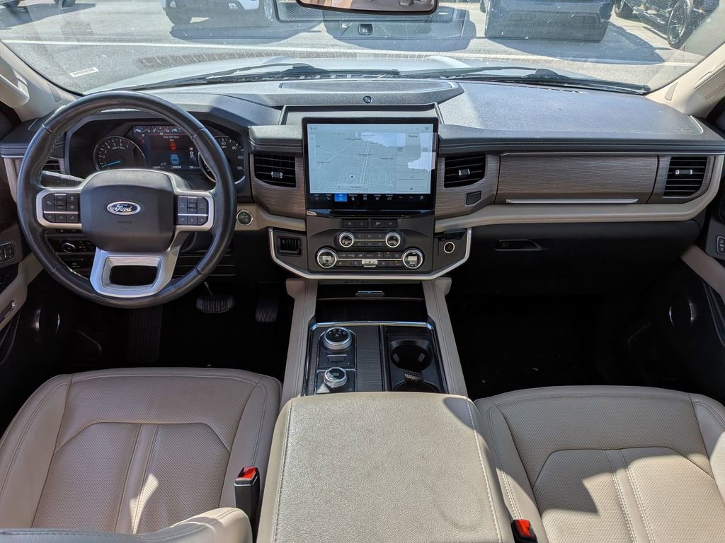 Used 2024 Ford Expedition Limited AWD/4WD image 26