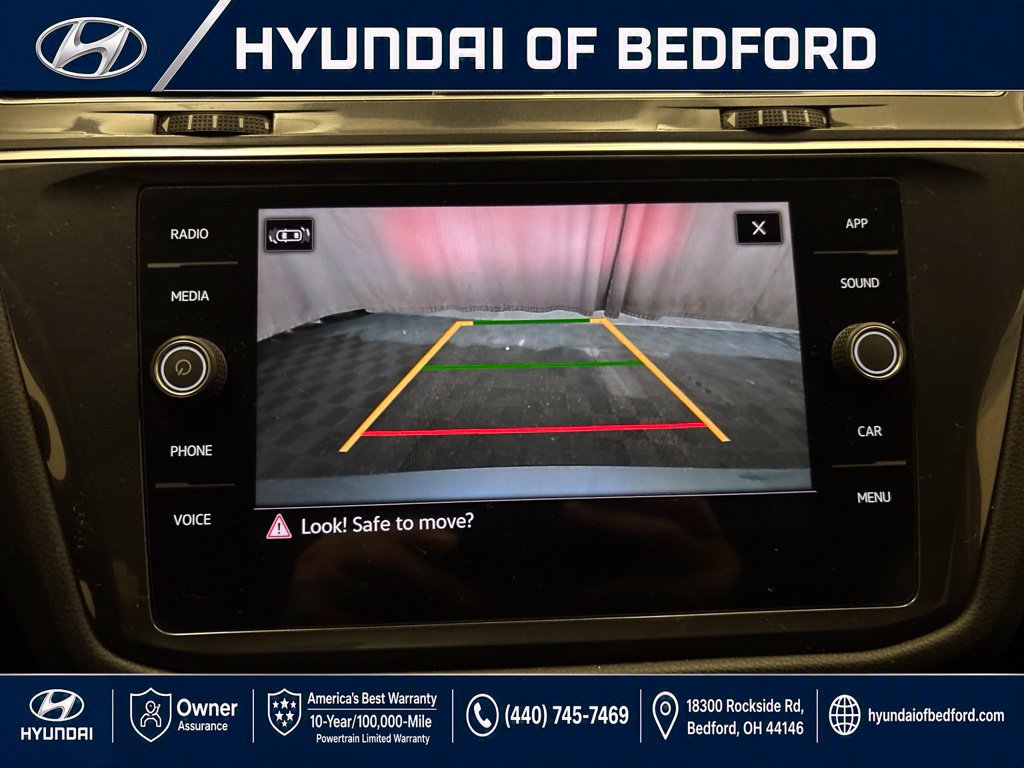Used 2021 Volkswagen Tiguan SE w/ Panoramic Sunroof Package AWD/4WD image 23