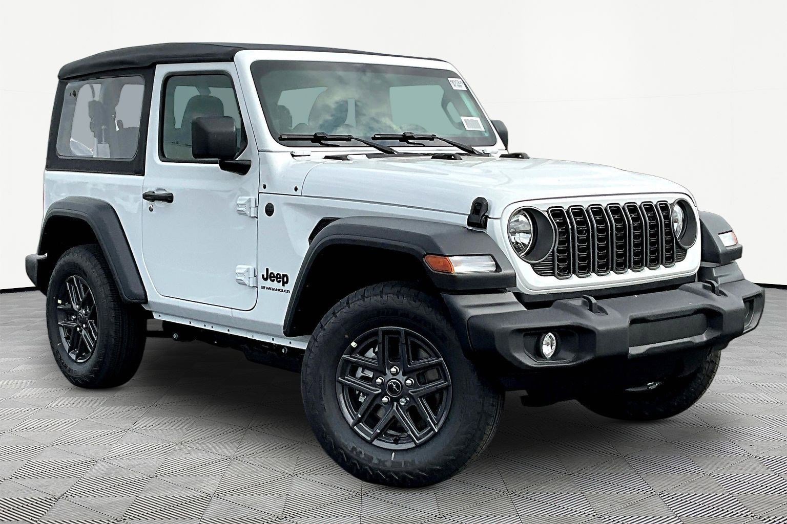 Used 2026 Jeep Wrangler Sport AWD/4WD image 2